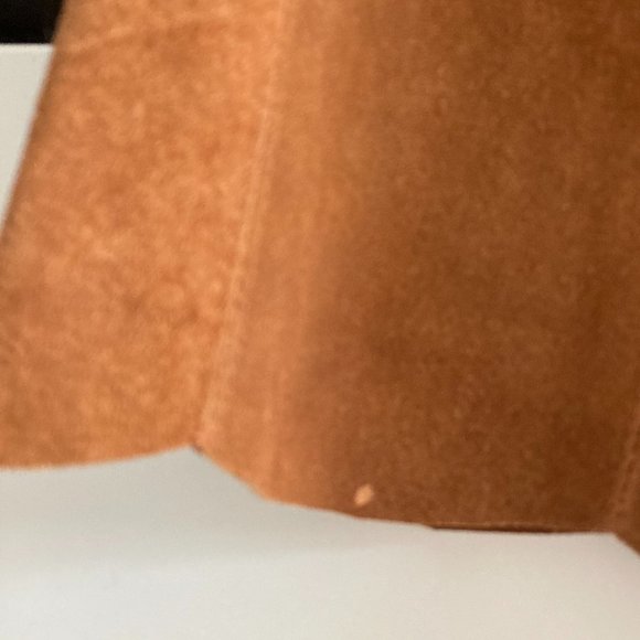 XS Scallop hem cognac suede mini skirt - Picture 8 of 8